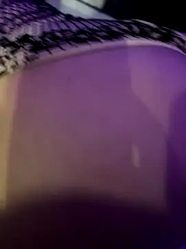 Snapshot of Hotlatinpussy chatting on October 16, 2:45 am Hotlatinpussy online show from October 16, 2:45 am