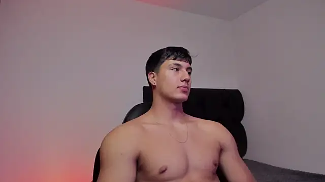 Snapshot of CHRIS_MORGAN1 chatting on October 17, 2:04 am CHRIS MORGAN1 online show from October 17, 2:04 am