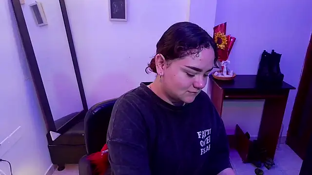 koning moretti online show from March 17, 4:28 am