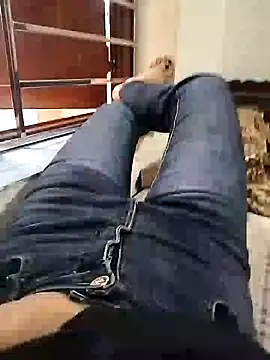 Lili 2love online show from November 11, 2:00 am