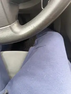 ayrtonmen online show from October 28, 1:58 pm