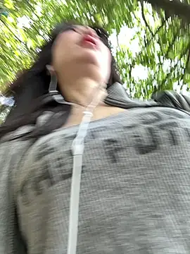 yourkeer online show from April 17, 7:11 am