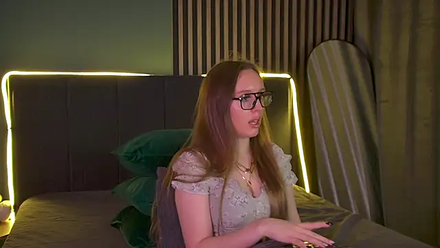 Snapshot of KathyStewart chatting on November 8, 3:23 pm KathyStewart online show from November 8, 3:23 pm