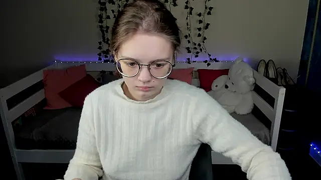 shy elina01 online show from October 22, 10:26 am