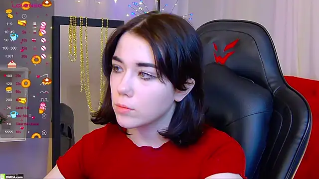 Kelly foox online show from December 19, 11:50 am