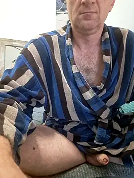 Snapshot of Vintermelon2 chatting on November 10, 8:13 am Vintermelon2 online show from November 10, 8:13 am