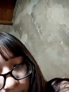 Snapshot of miaahot69 chatting on October 7, 8:55 am miaahot69 online show from October 7, 8:55 am