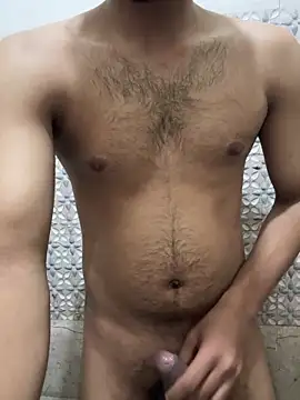 Elegant Guy online show from March 18, 1:25 pm