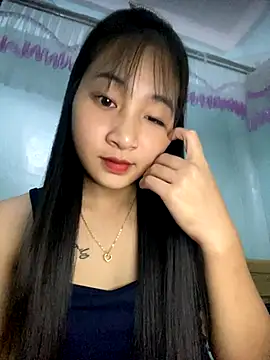 Snapshot of banlinh004 chatting on October 10, 2:27 pm banlinh004 online show from October 10, 2:27 pm