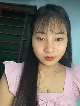 Snapshot of banlinh004 chatting on October 17, 1:14 pm banlinh004 online show from October 17, 1:14 pm