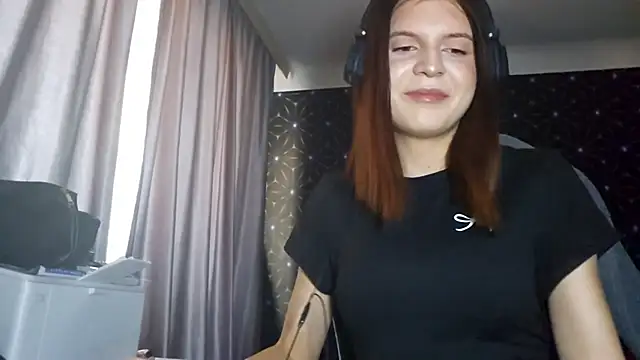 LissaKradfer online show from October 18, 7:20 am
