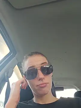 lonely Cosplay chick online show from November 23, 9:03 pm