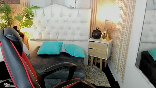 AriaVega online show from April 9, 12:54 pm