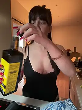 bebecita x online show from March 13, 11:50 am