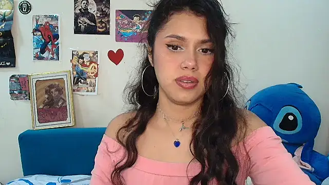 caramel doll   online show from June 26, 1:10 am