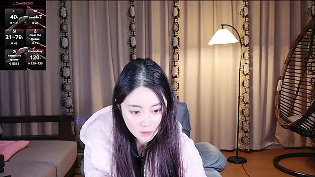 yuyu2004live online show from February 17, 12:23 pm