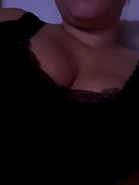 Snapshot of Daiana_Andra chatting on November 11, 8:20 pm Daiana Andra online show from November 11, 8:20 pm