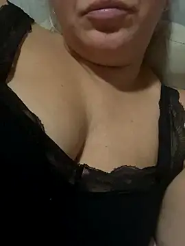 Snapshot of Daiana_Andra chatting on November 29, 7:50 pm Daiana Andra online show from November 29, 7:50 pm