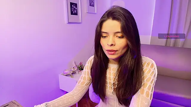 victoria stern online show from October 13, 2:06 pm