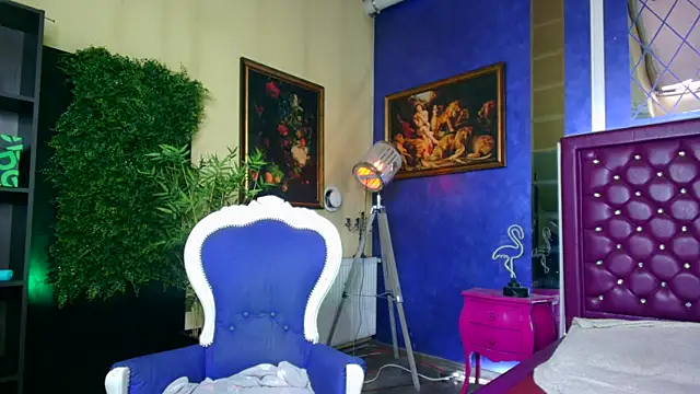 nicolepalmer online show from February 17, 9:17 am