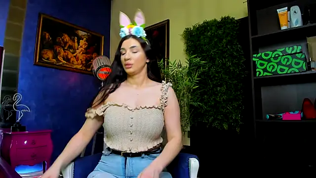 nicolepalmer online show from April 5, 11:51 am