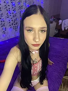 Snapshot of Kisa-Lisa_ chatting on November 13, 3:55 pm Kisa-Lisa online show from November 13, 3:55 pm