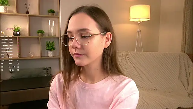 SweetSaraPie online show from December 22, 7:33 pm