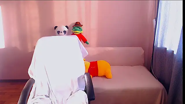 Snapshot of Fairy_elya_hot chatting on February 12, 1:28 pm Fairy elya hot online show from February 12, 1:28 pm