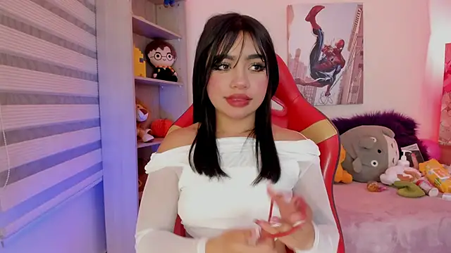 emma soffia online show from December 18, 1:22 am