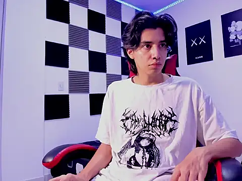 Snapshot of jeycobb chatting on December 20, 12:12 pm jeycobb online show from December 20, 12:12 pm