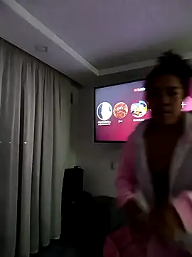 Snapshot of MeganAssTabooxxx chatting on November 3, 12:57 am MeganAssTabooxxx online show from November 3, 12:57 am