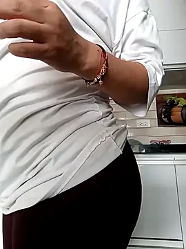 Snapshot of MeganAssTabooxxx chatting on November 5, 7:58 pm MeganAssTabooxxx online show from November 5, 7:58 pm