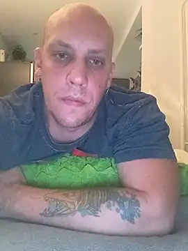 Kobradera1984 online show from October 9, 11:36 pm