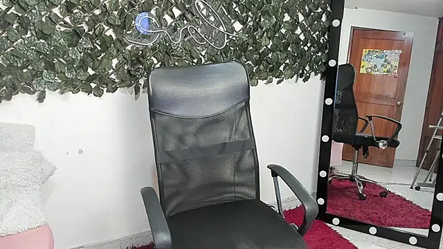 Snapshot of Samanta_Ortiz chatting on November 20, 7:57 pm Samanta Ortiz online show from November 20, 7:57 pm