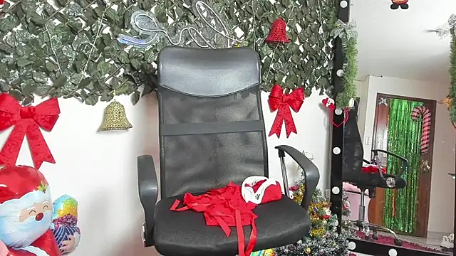 Snapshot of Samanta_Ortiz chatting on December 17, 7:20 pm Samanta Ortiz online show from December 17, 7:20 pm