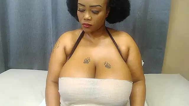 BustyAngelx30 online show from July 16, 6:52 am