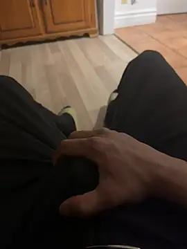 4dagals online show from April 10, 3:56 am