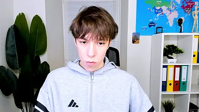 Snapshot of MarkBranston chatting on February 9, 3:27 pm MarkBranston online show from February 9, 3:27 pm