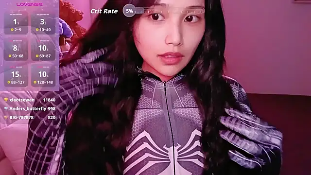 eee79bbb online show from July 13, 7:05 pm