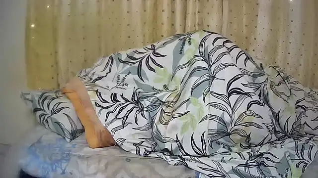 QueenLady7 online show from October 18, 3:53 am