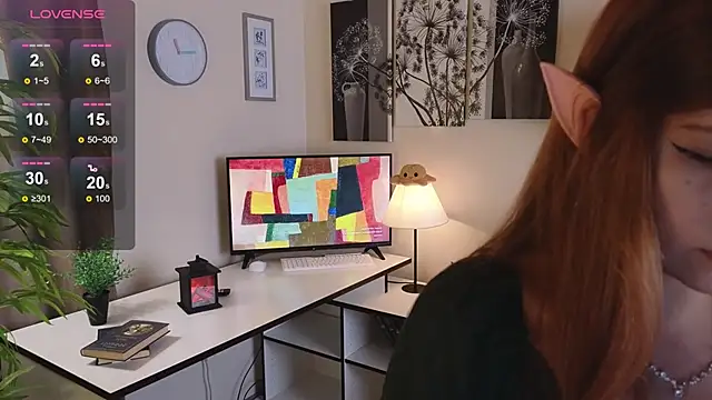 Eileen Burton online show from December 18, 6:14 pm