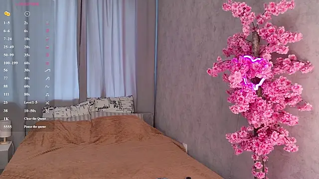Snapshot of Playful_Lia chatting on July 7, 2:10 pm Playful Lia online show from July 7, 2:10 pm