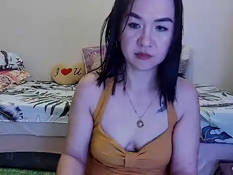 KissHott online show from June 19, 10:02 pm