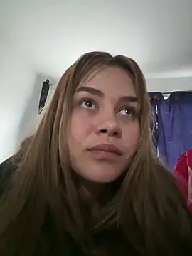 Scarlett fox   online show from February 15, 10:50 pm