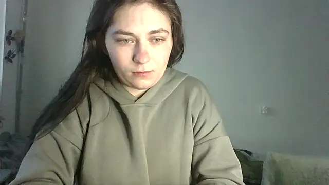 Snapshot of Twolatte1520 chatting on February 26, 12:37 pm Twolatte1520 online show from February 26, 12:37 pm