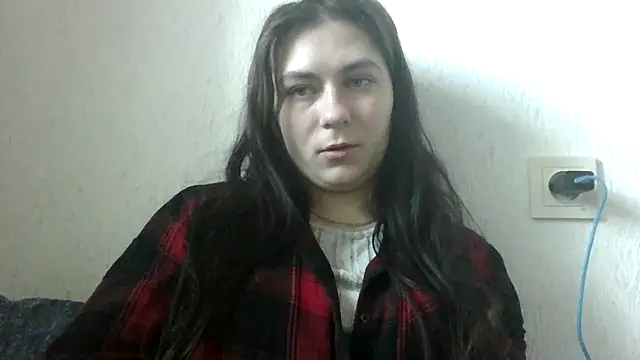 Snapshot of Twolatte1520 chatting on February 28, 7:42 am Twolatte1520 online show from February 28, 7:42 am