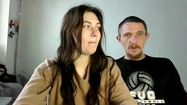 Snapshot of Twolatte1520 chatting on March 4, 9:59 am Twolatte1520 online show from March 4, 9:59 am