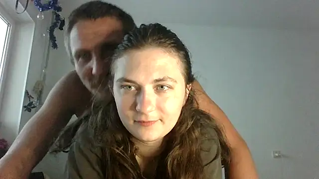 Snapshot of Twolatte1520 chatting on June 12, 10:25 am Twolatte1520 online show from June 12, 10:25 am