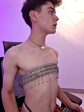 Sam Clark online show from November 15, 2:09 am