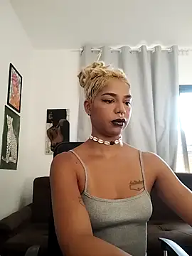 Helenoir online show from April 19, 7:38 pm